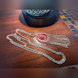 Elegant Silver Necklace with Pink Pendant